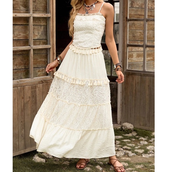 Boho Cream Lace Tassel hem Cami Top Maxi Skirt Set - Picture 1 of 3